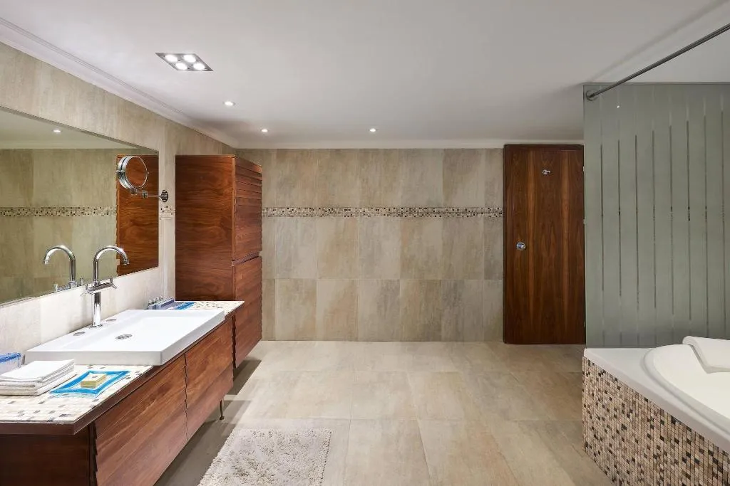 Room, Hurghada Marriott Beach Resort, Red Sea Riviera