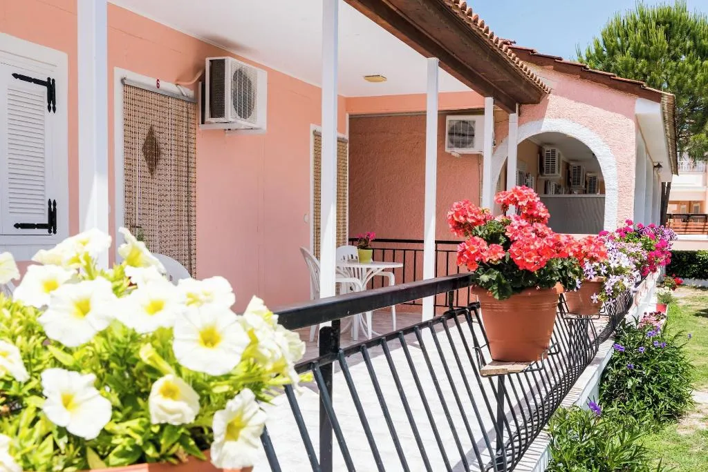 General view, Roussa's Studios and Apartments, Zante