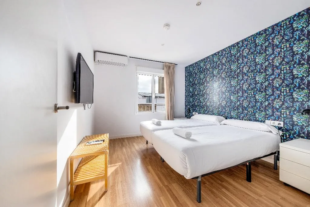 APARTMENT PENTHOUSE Room, Ainb Barcelona Sants Apartments, Barcelona