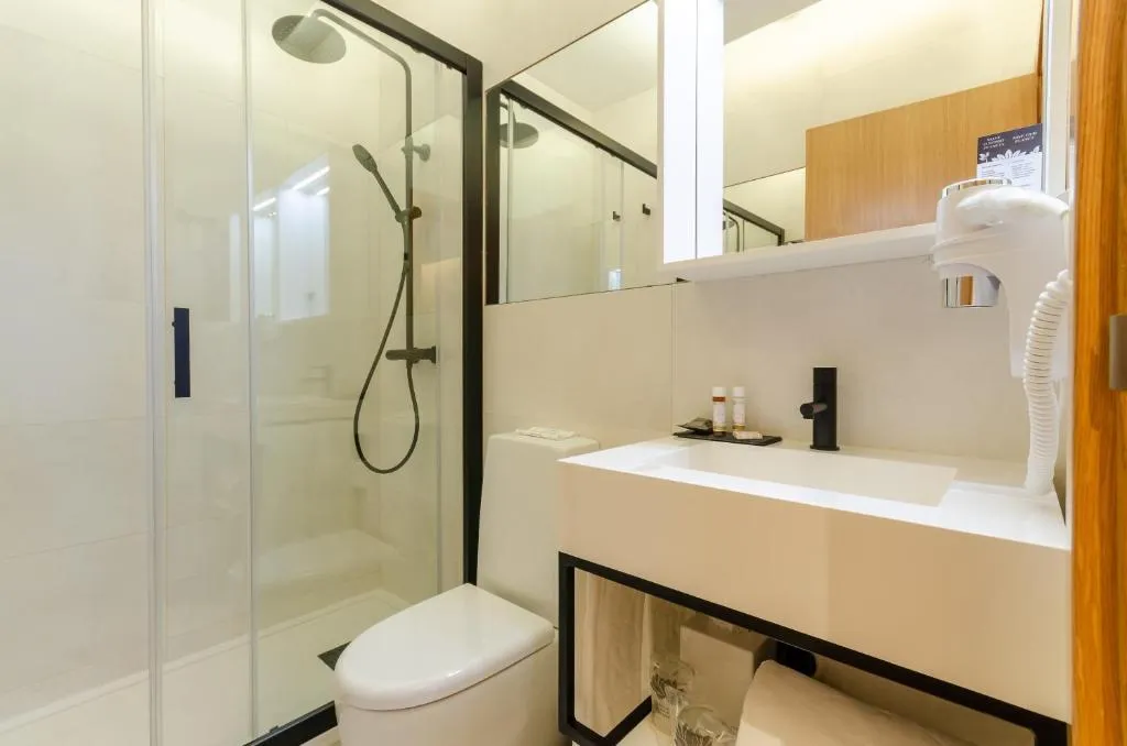 Double or Twin STANDARD Room, Rossio Plaza Hotel, Lisbon
