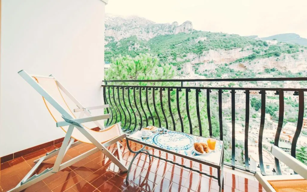FAMILY ROOM COMFORT Room, Hotel Royal Positano, Naples
