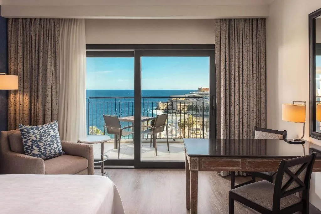 Room SUPERIOR SEA VIEW Room, Westin Dragonara Resort, Malta