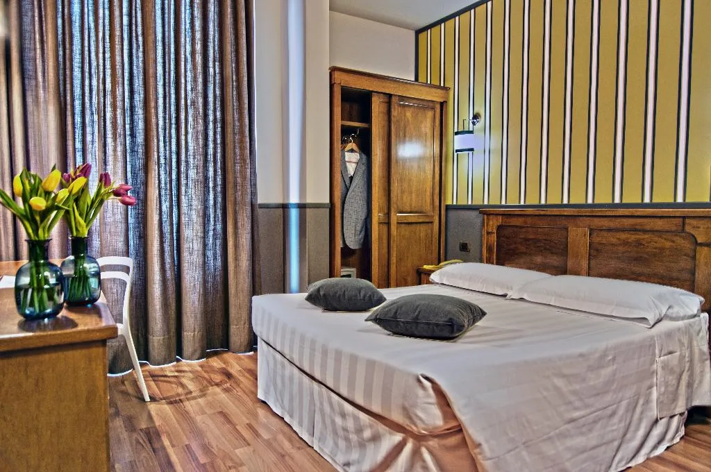 DOUBLE STANDARD Room, Golf Firenze Hotel, Florence