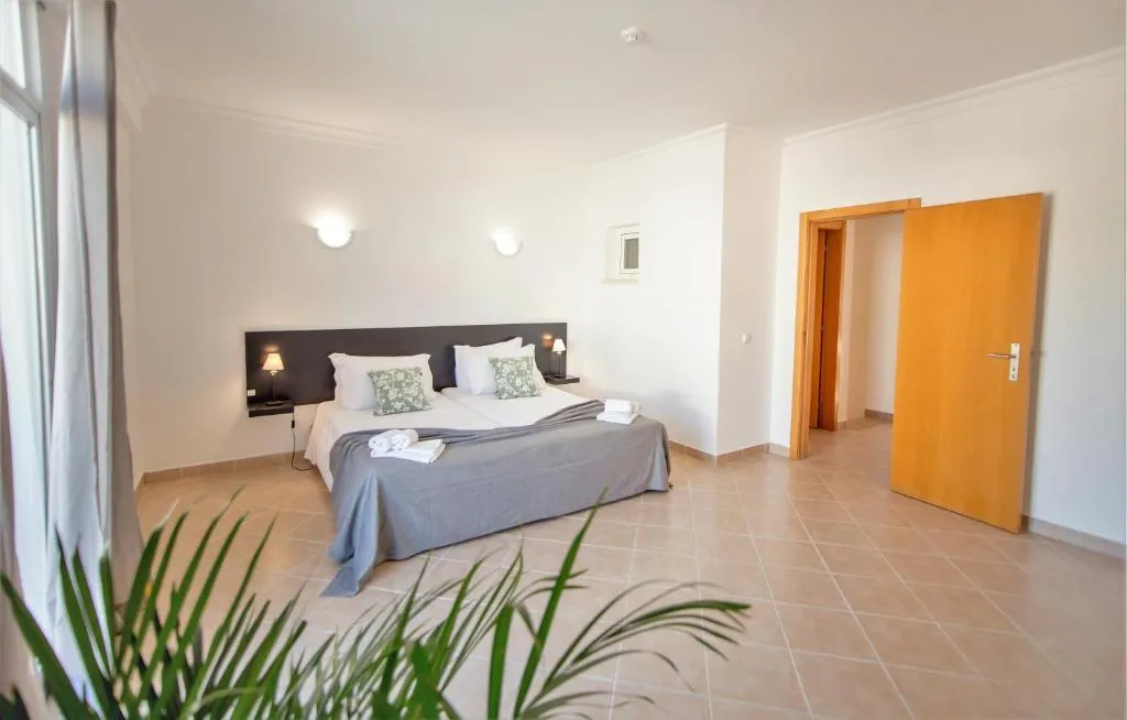 STUDIO CAPACITY 3 Room, Smy Santa Eulália Algarve, Algarve