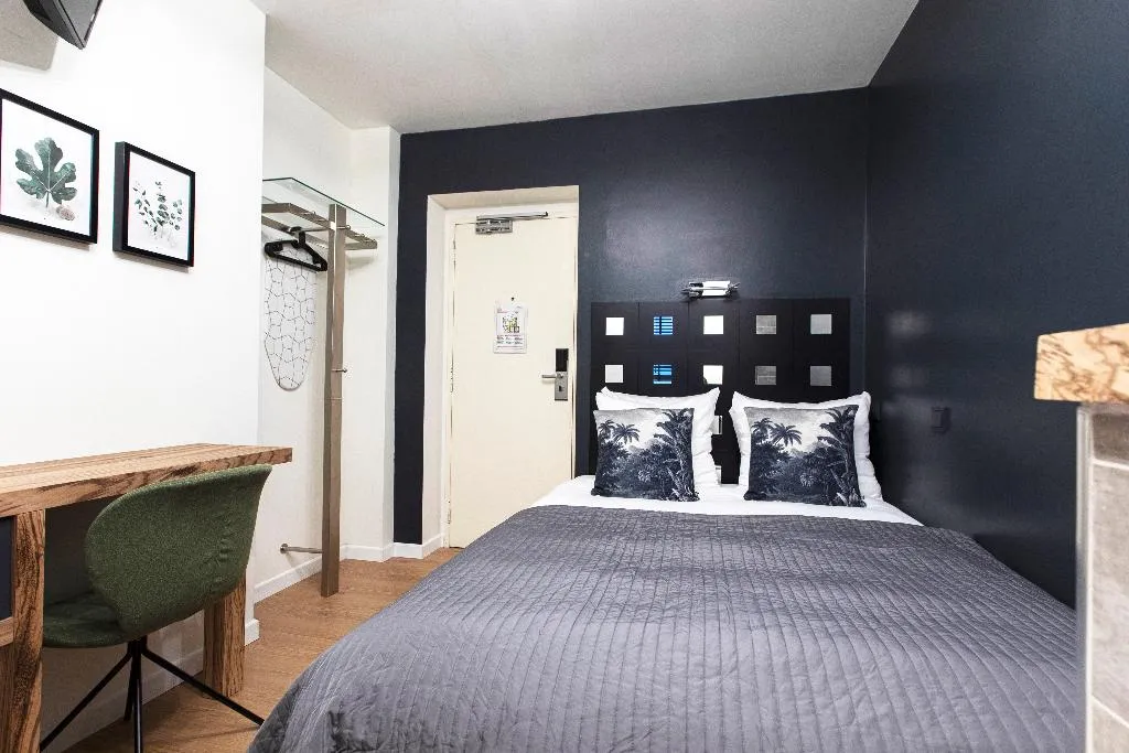 DOUBLE ECONOMY Room, Quentin Amsterdam Hotel, Amsterdam