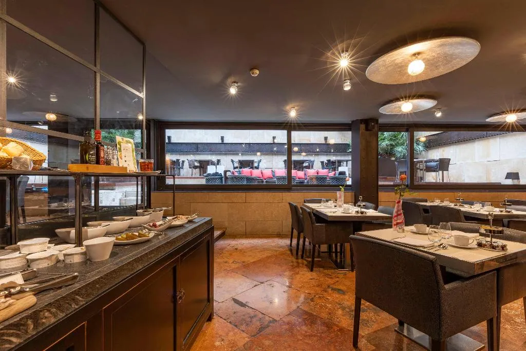 Restaurant, Granados 83, Barcelona