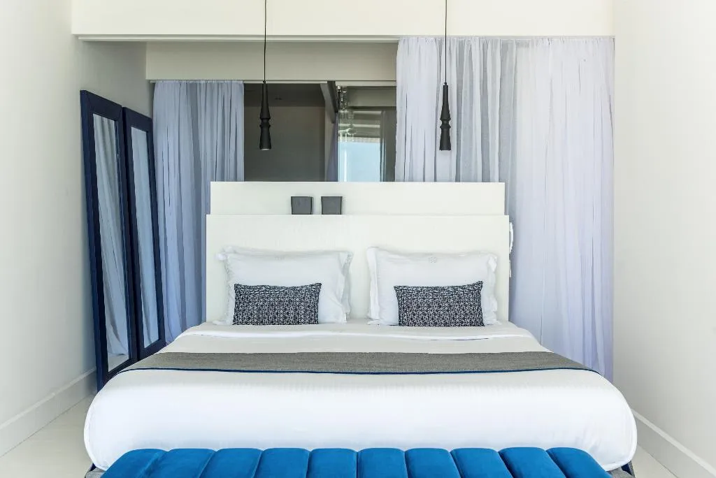 SUITE WITH PRIVATE POOL Room, Knossos Beach Bungalows & Suites, Crete