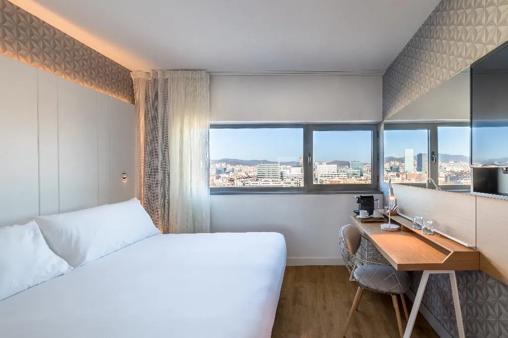 Double or Twin DELUXE Room, Occidental Atenea Mar, Barcelona