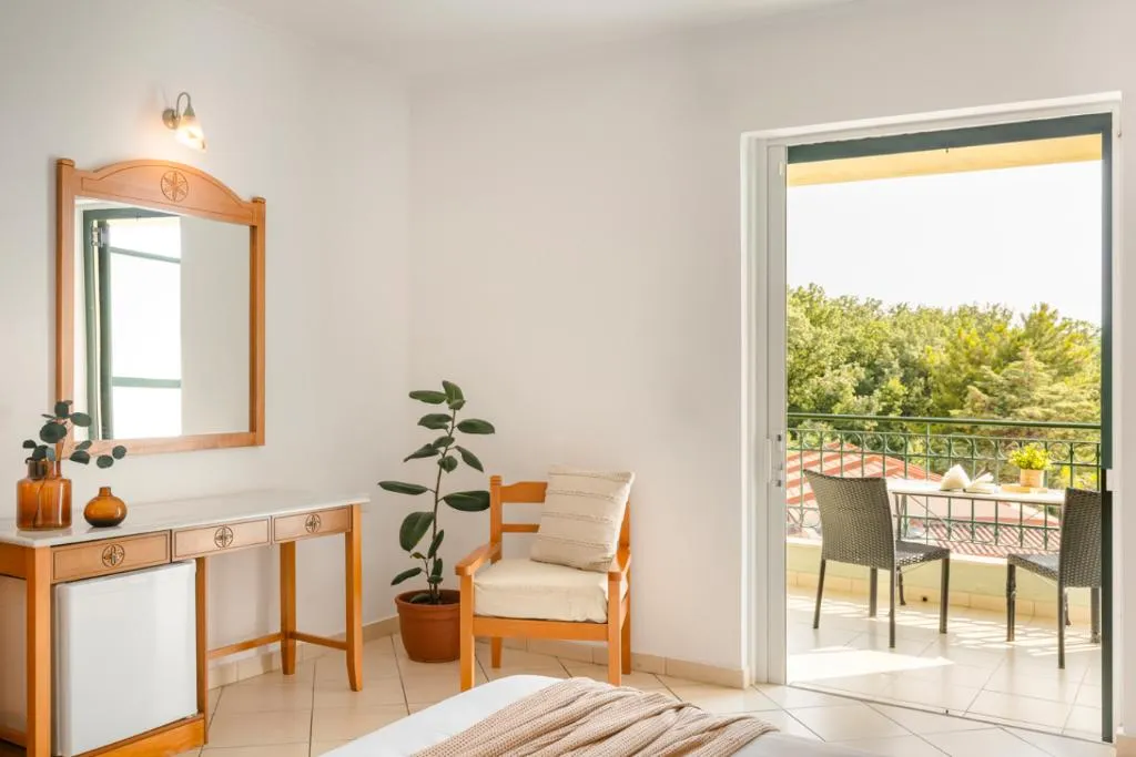 DOUBLE SUPERIOR Room, Century Resort, Corfu
