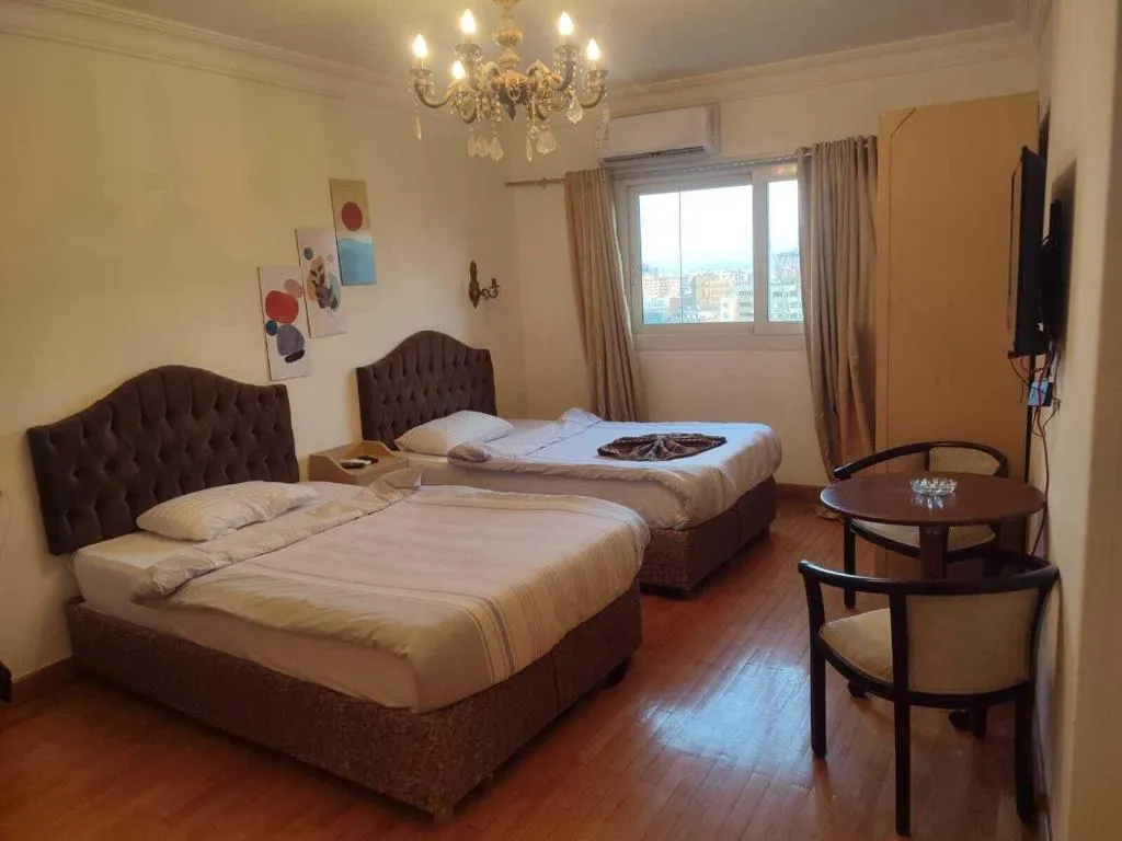 Room, Nile Sky Hotel and Suites, Cairo