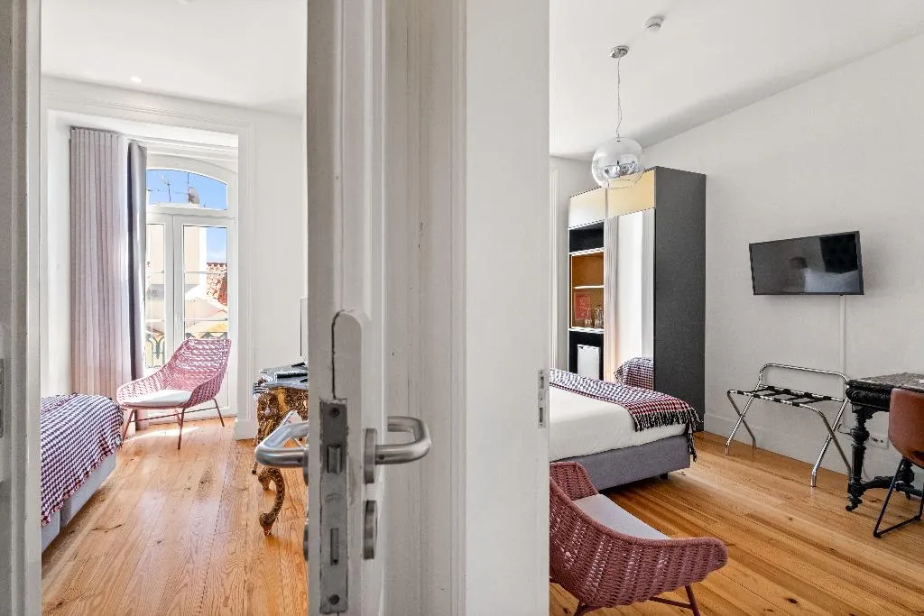 FAMILY ROOM TWO BEDROOMS ONE BATHROOM Room, Tesouro Da Baixa By Shiadu, Lisbon