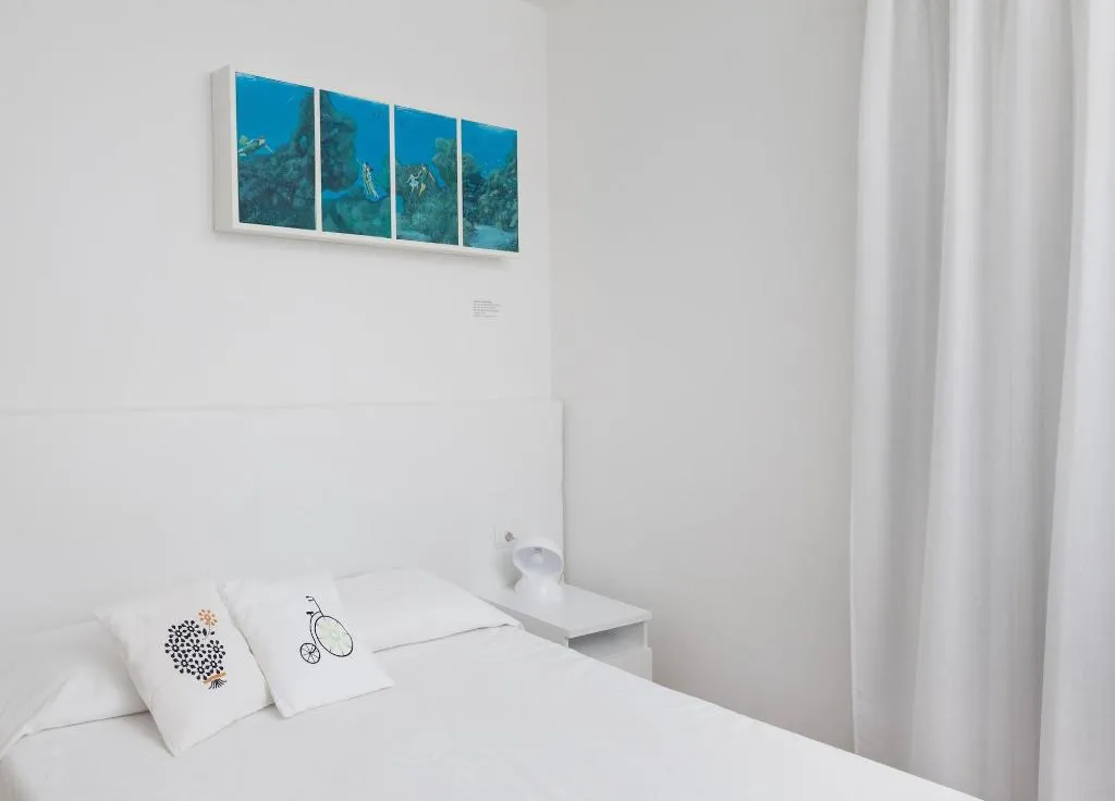 Room, Residence Grandi Magazzini, Olbia