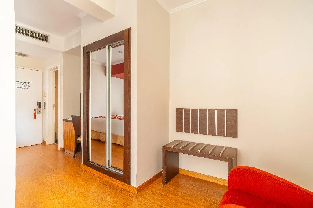 Double or Twin GARDEN VIEW Room, Muthu Raga Madeira Hotel, Madeira