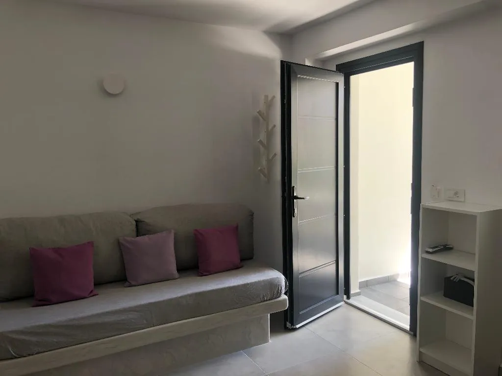 APARTMENT DELUXE Room, Dragonfly Villas, Santorini