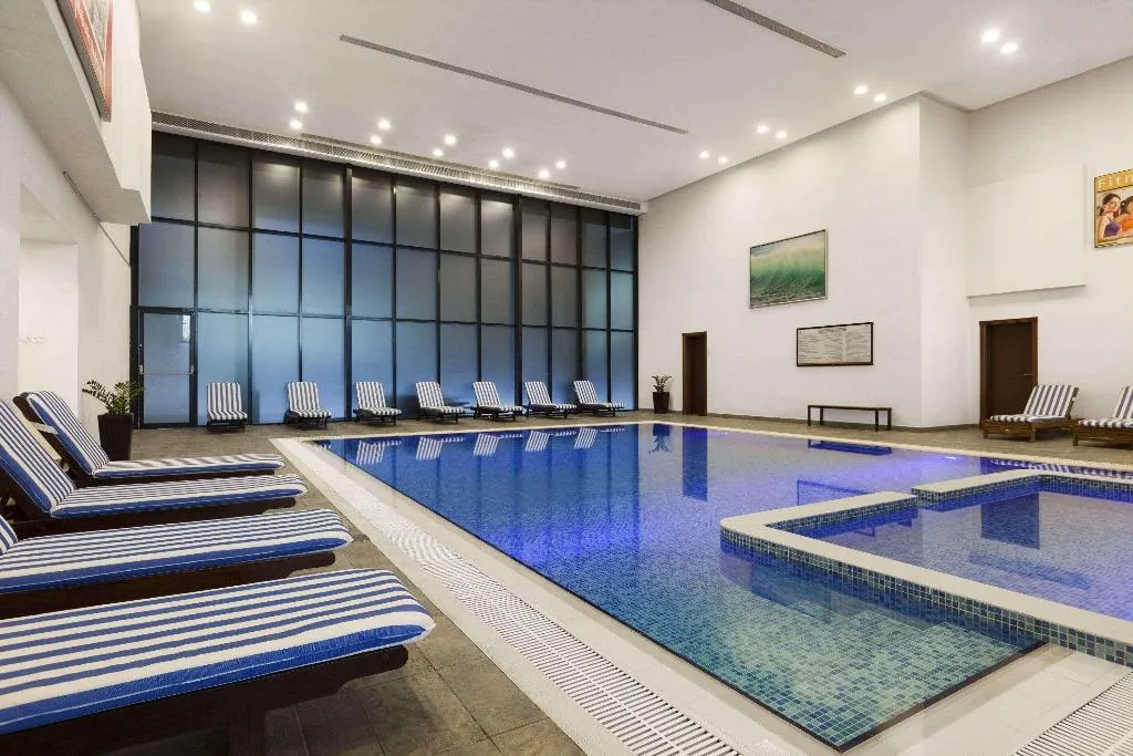 Pool, Ramada Hotel & Suite Ajman, Dubai
