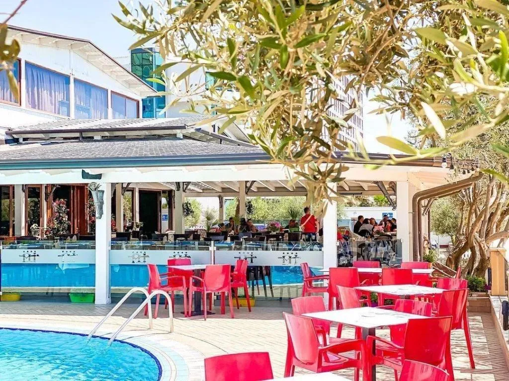 Restaurant, Hotel Majestic, Durres