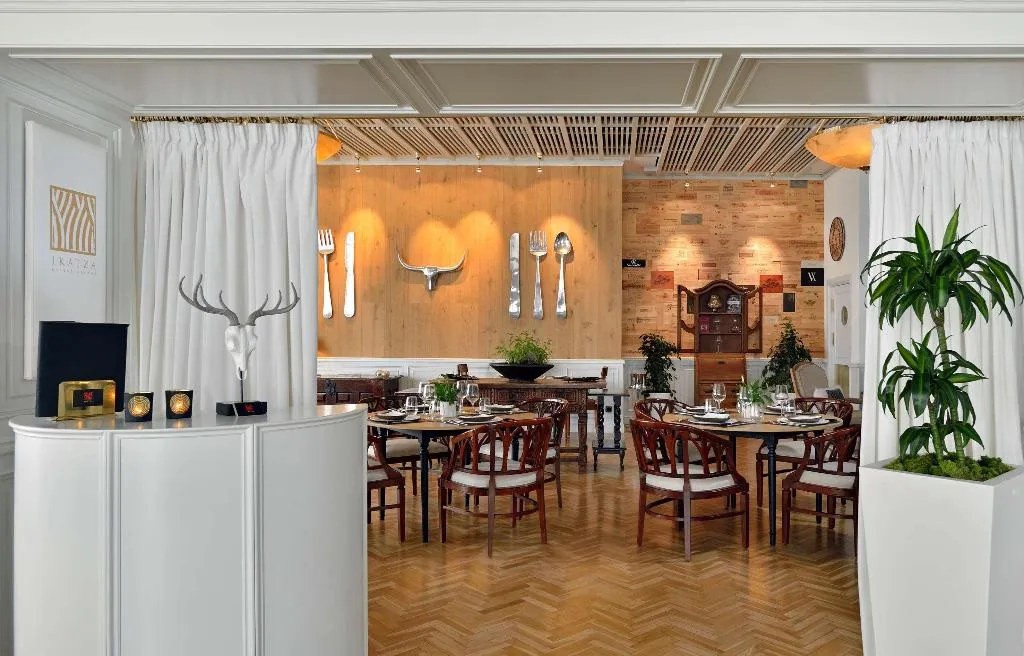 Restaurant, Hotel Victoria Gran Meliá, Majorca