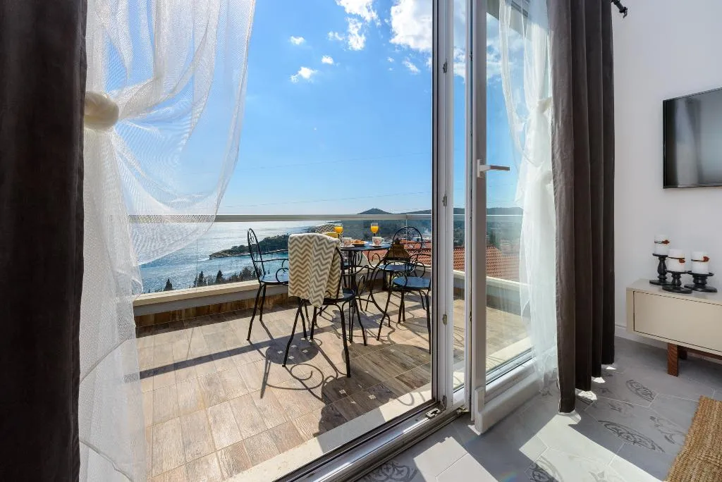 APARTMENT THREE BEDROOMS Room, Apartments Villa Capitano, Dubrovnik