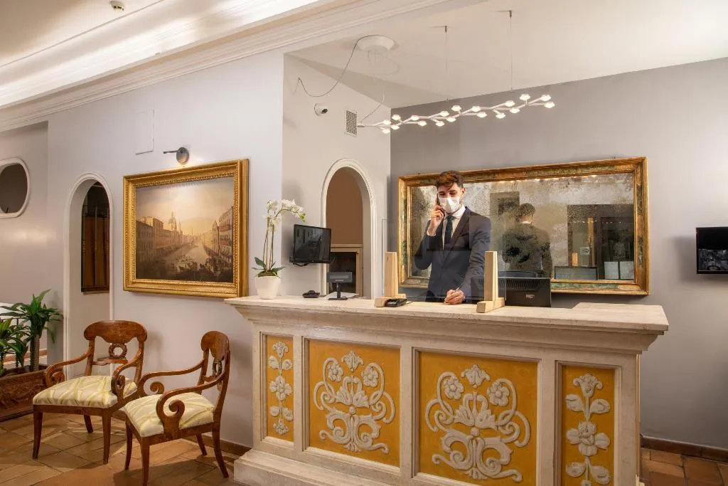 Lobby, Mozart, Rome