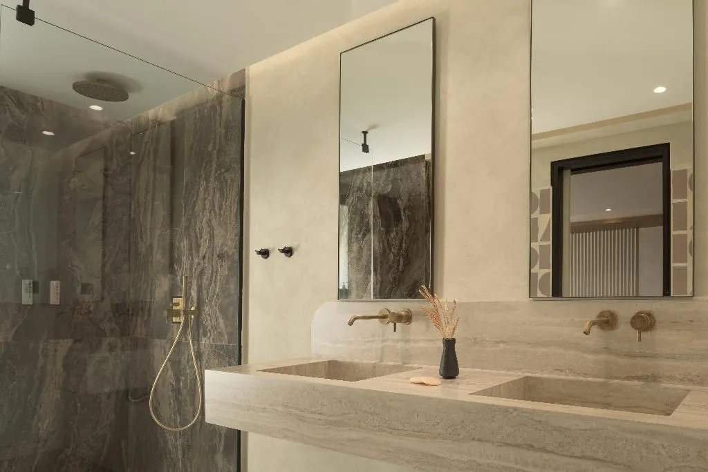 SUITE basement Room, Theartemis Palace, Crete
