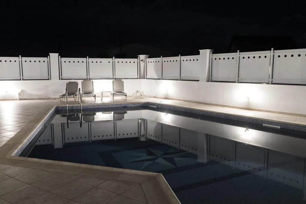 Terrace, Villa d'Irene - near Athens airport, 200 meters fr, Athens