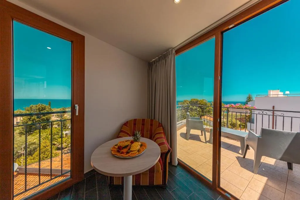 DOUBLE SEA VIEW Room, Baia del Capitano, Palermo