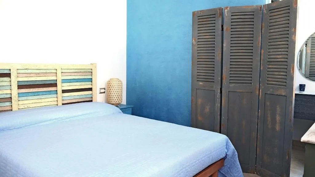 Room, B&B I 10 Mondi, Milan