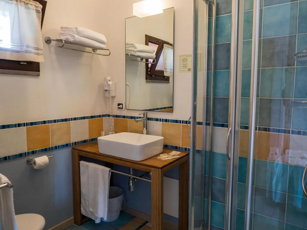Room, Cala Reale, Cagliari