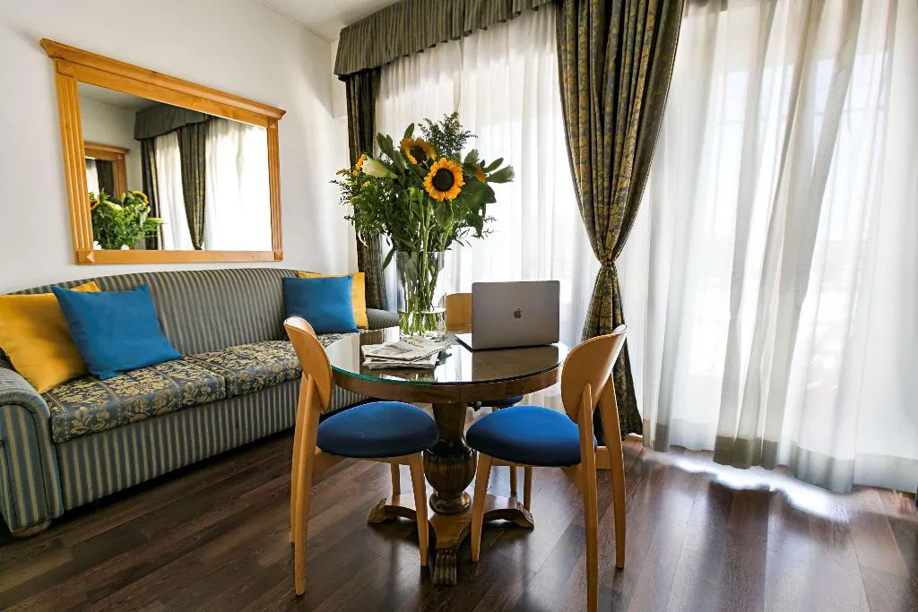 Room, Diplomatic Rome, Rome