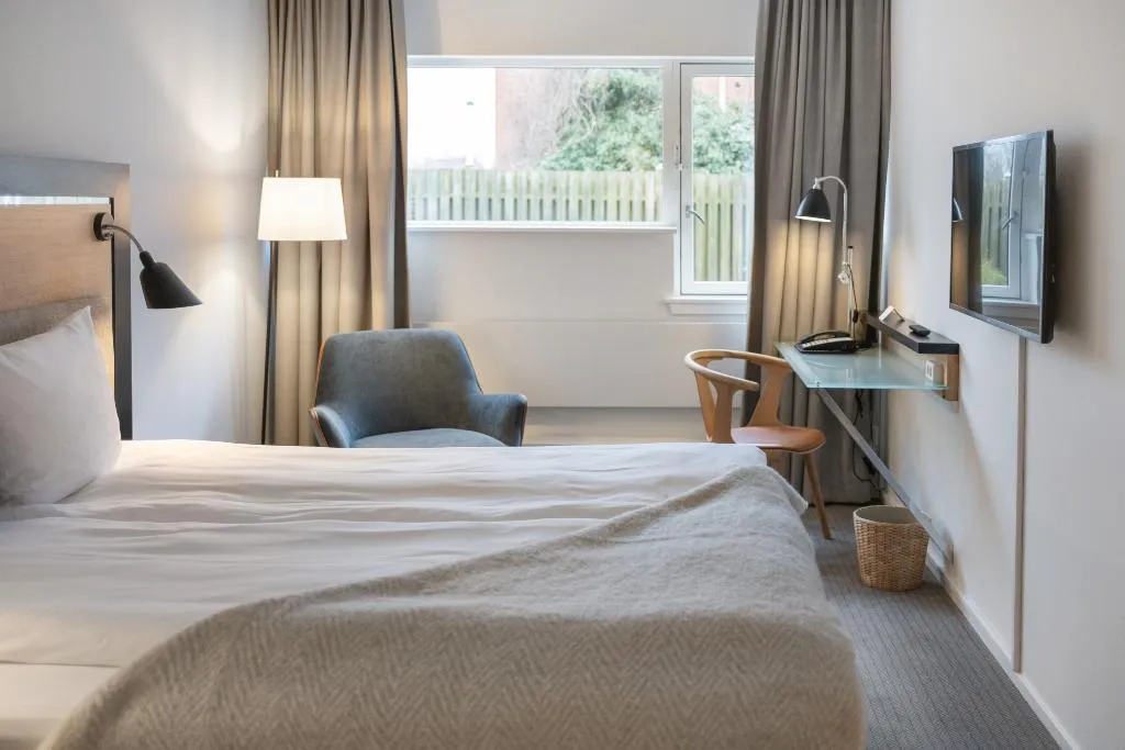 Double or Twin STANDARD Room, Gentofte Hotel, Copenhagen