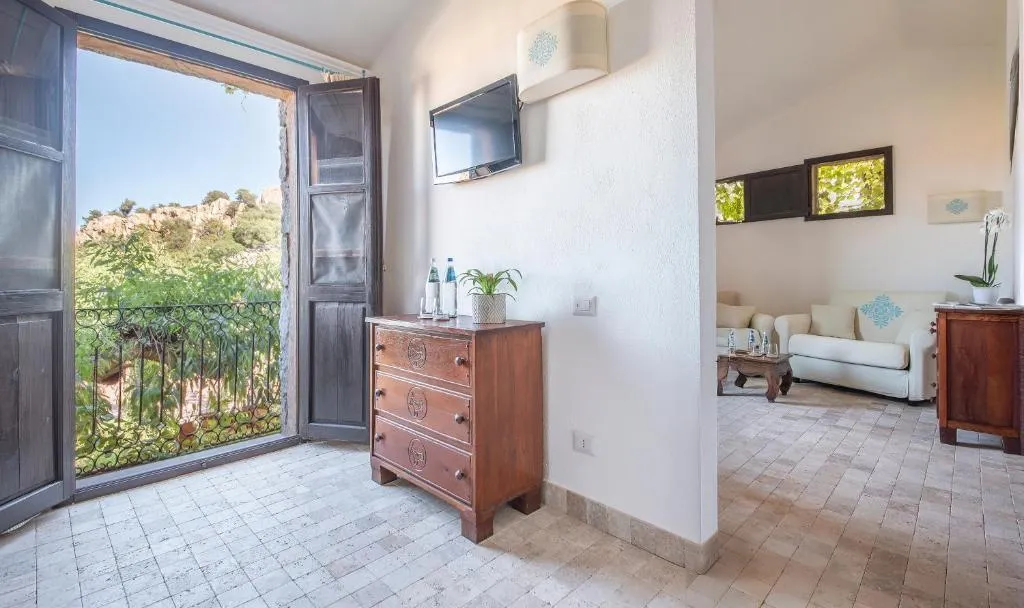 JUNIOR SUITE STANDARD Room, Arbatax Prk RES-Borgo C. Moresca by Falkensteiner, Cagliari