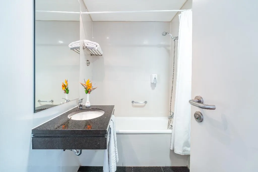 DOUBLE SINGLE USE LAND VIEW Room, Muthu Raga Madeira Hotel, Madeira