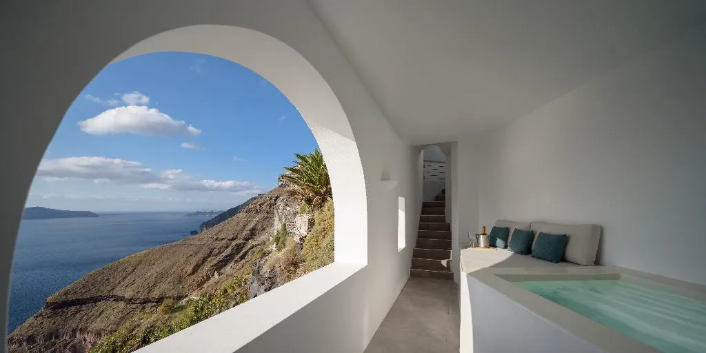SUITE DELUXE ONE BED Room, Panorama Suites, Santorini