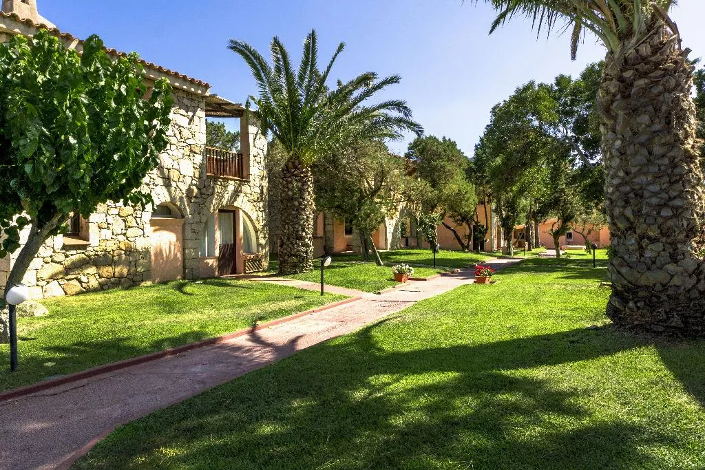 DOUBLE SINGLE USE CLASSIC Room, Colonna Country, Olbia