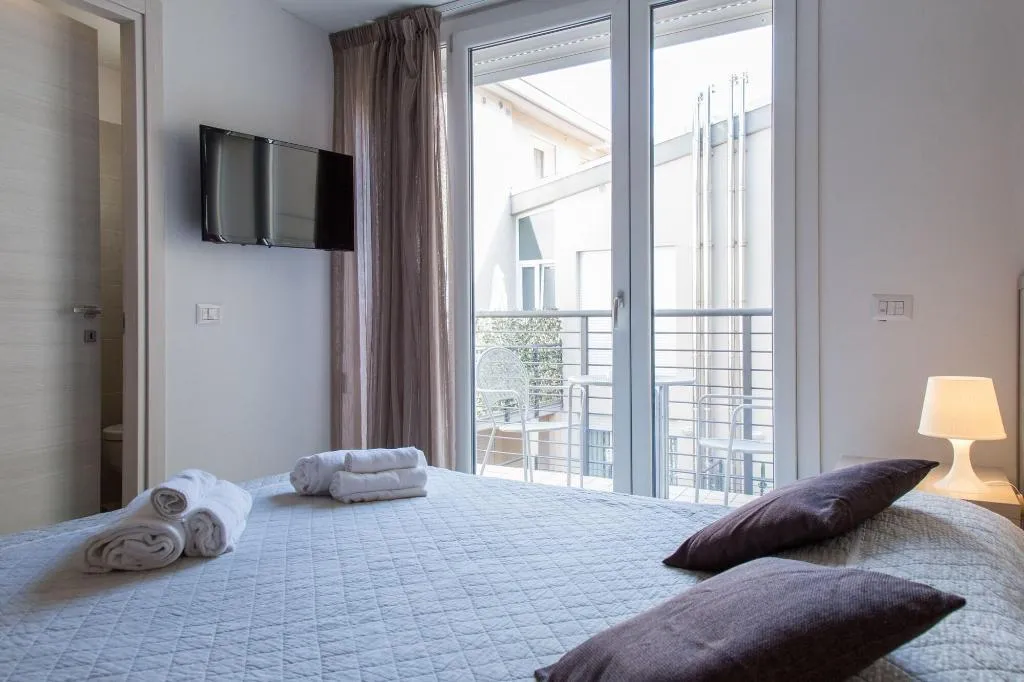 Room, Centrale B B, Florence