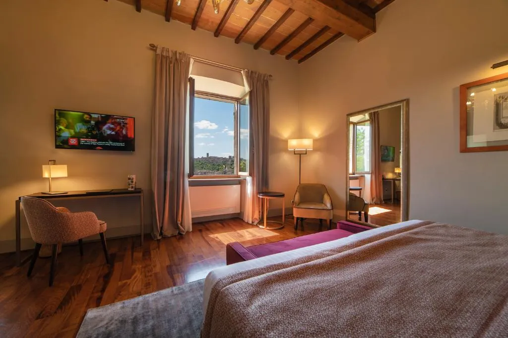 JUNIOR SUITE STANDARD Room, Relais Della Rovere, Florence