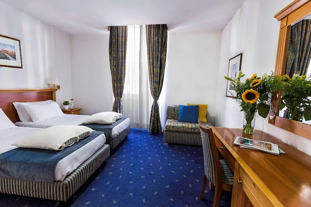 Room, Diplomatic Rome, Rome