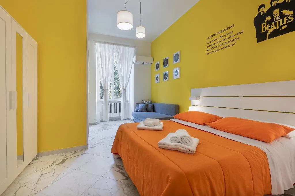 DOUBLE DELUXE Room, B&B Colori e Note, Naples