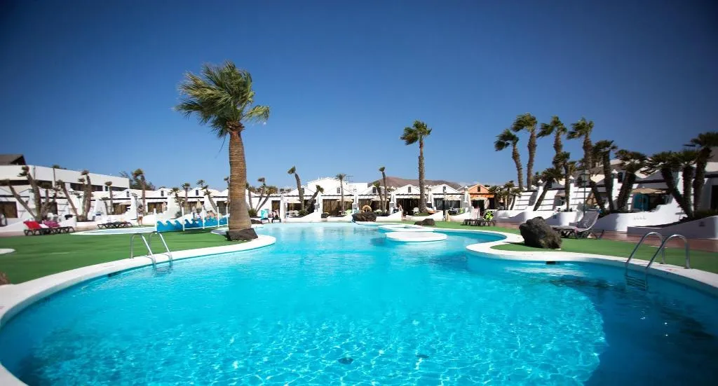 Pool, Sands Beach Resort, Lanzarote