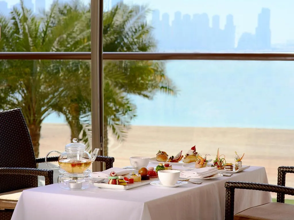 Restaurant, Fairmont The Palm, Dubai
