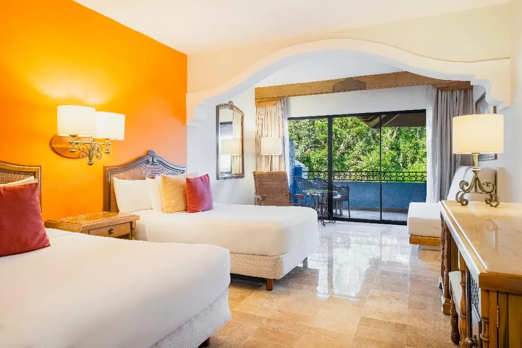 JUNIOR SUITE STANDARD Room, Iberostar Waves Paraiso Beach All Inclusive, Cancun Area