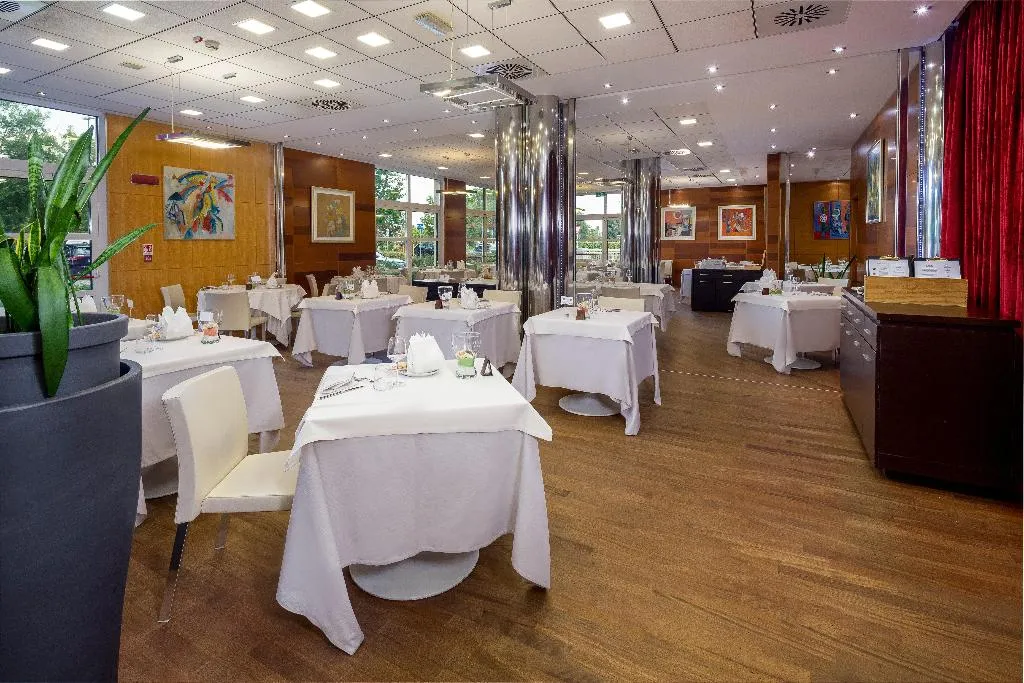 Restaurant, Crowne Plaza Padova, Venice
