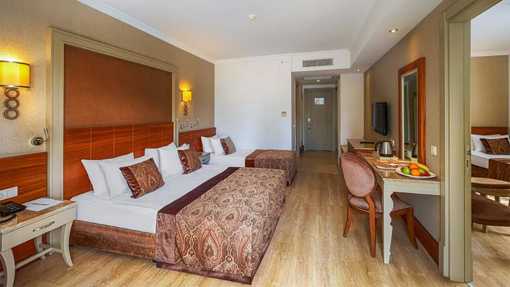 FAMILY ROOM GARDEN VIEW Room, Well Palace Side, Antalya