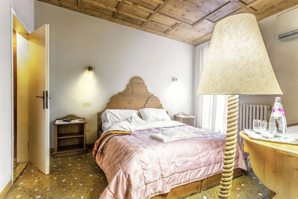 Room, Ai Bareteri, Venice