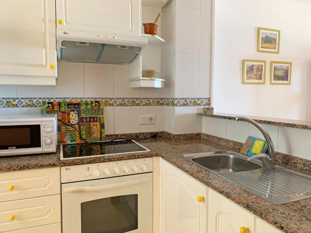 APARTMENT CAPACITY 6 TWO BEDROOMS Room, Las Vegas 3000, Valencia