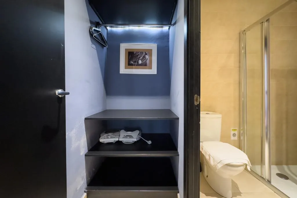 APARTMENT ONE BEDROOM Room, Ainb Barcelona Sants Apartments, Barcelona