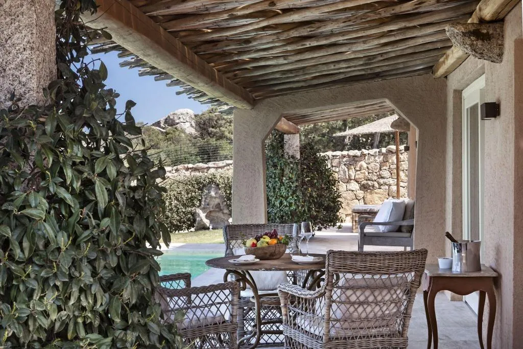 Terrace, Petra Segreta Resort & Spa, Olbia