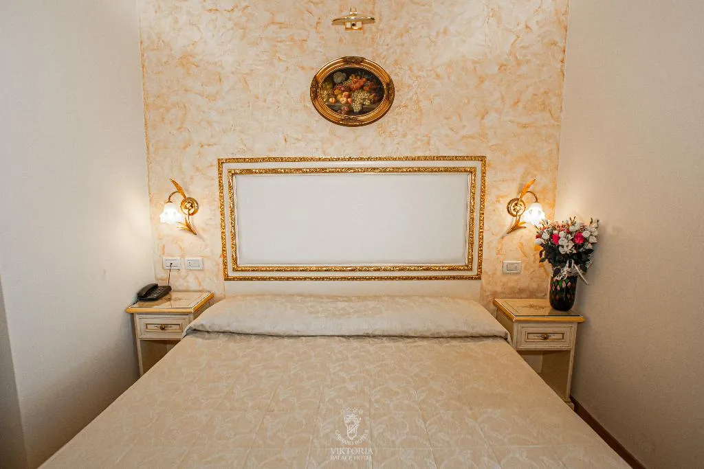 DOUBLE STANDARD Room, Viktoria Palace, Venice