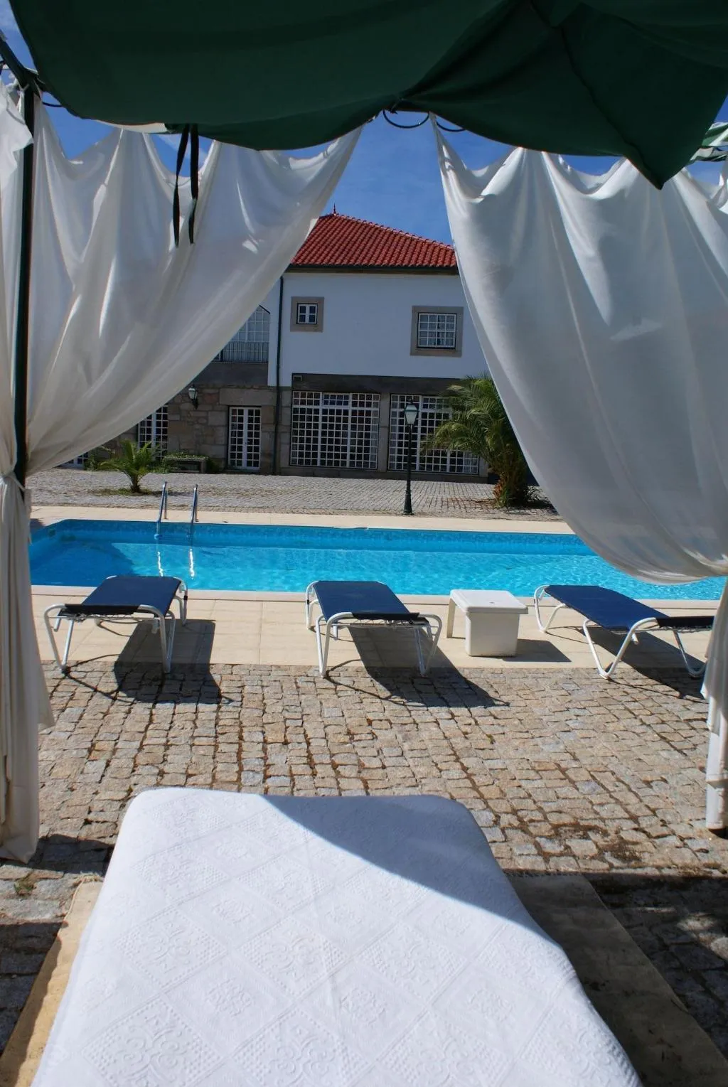 Sports and Entertainment, Casa do Redondo, Porto