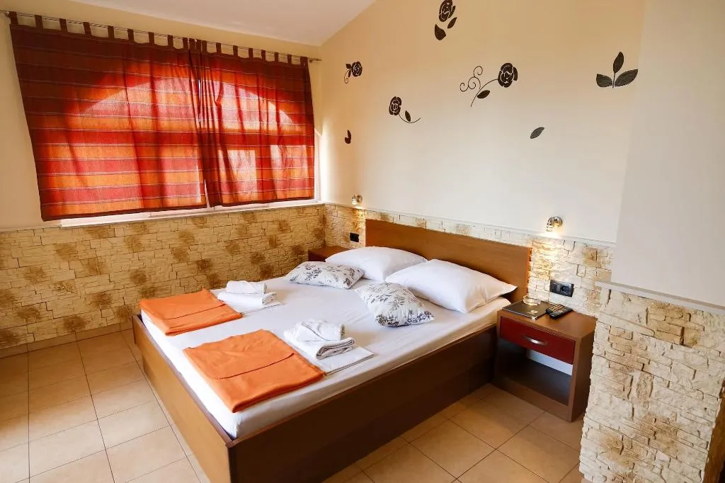 Room, Pansion Dalmacija, Split